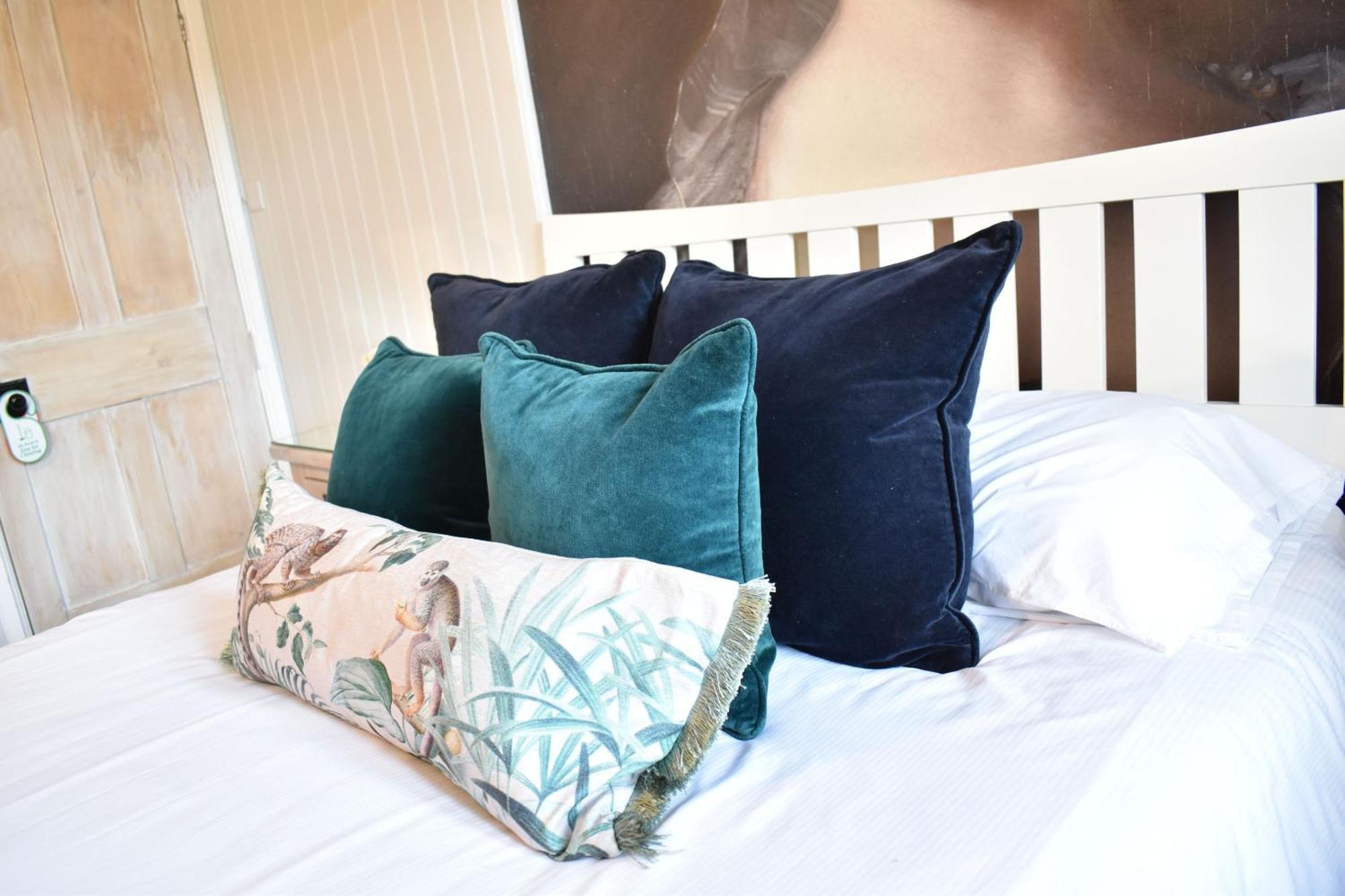 Davenford Cotswold Gardens Bed & Breakfast Stow-on-the-Wold Bagian luar foto